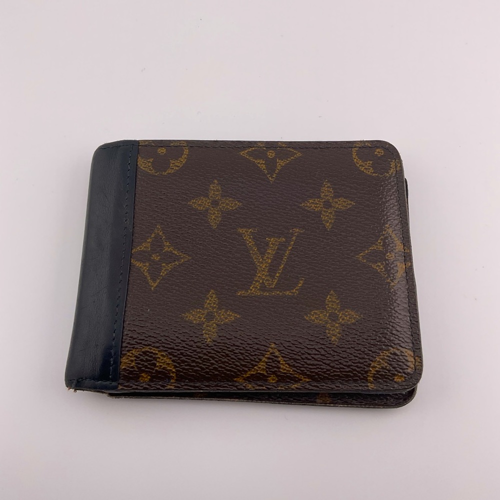 Louis Vuitton Gaspar Wallet